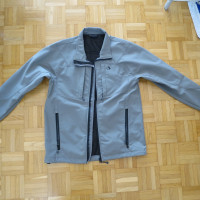 Foto 1 - Graue Herren Sportjacke Gr M Trevolution