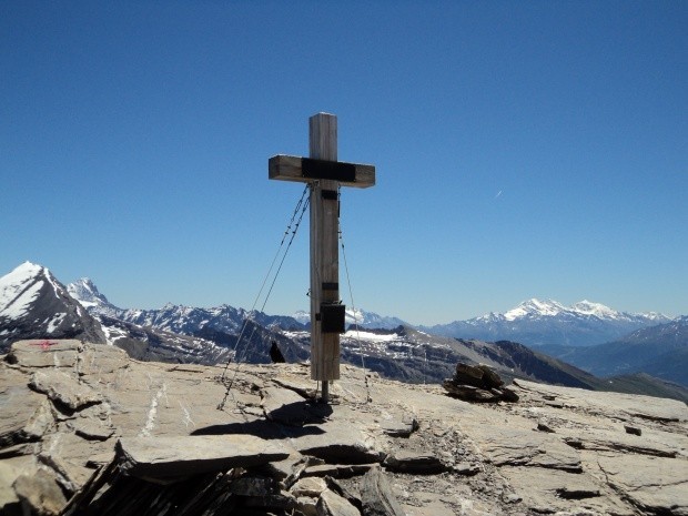  Gipfelkreuz auf dem Steghorn