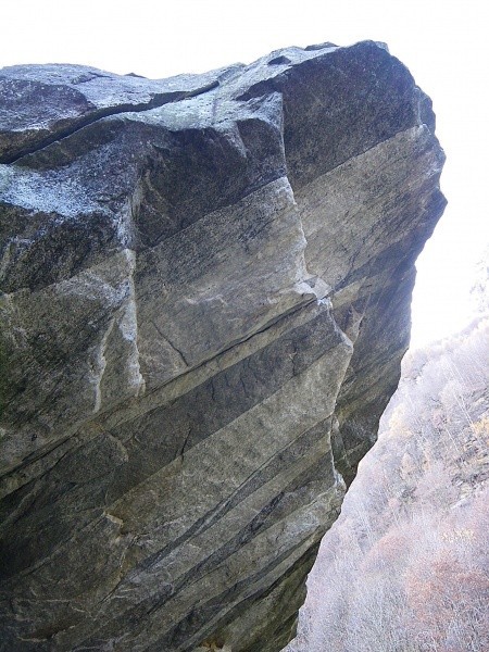 Die Natur ist und bleibt der beste Kuenstler Brione Valle Verzasca