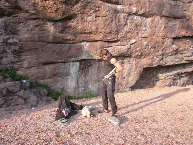 Monte Arturio Der Thueringer Hausberg Der Gro teil der Wand wurde wieder eingeklebt 