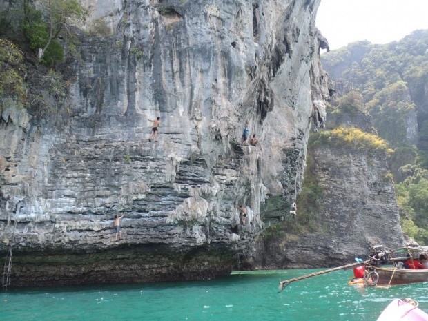 Thailand Krabi Ko Poda Playdium Wall