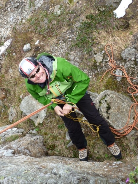 Vorbereitung zum Selbstaufstieg Steingletscher Juni 2012